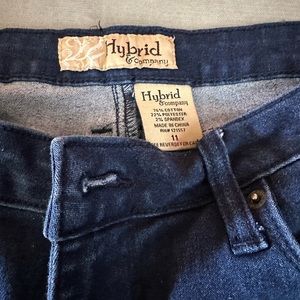 Hybrid & Company Blue Jeggings with Signature Label
